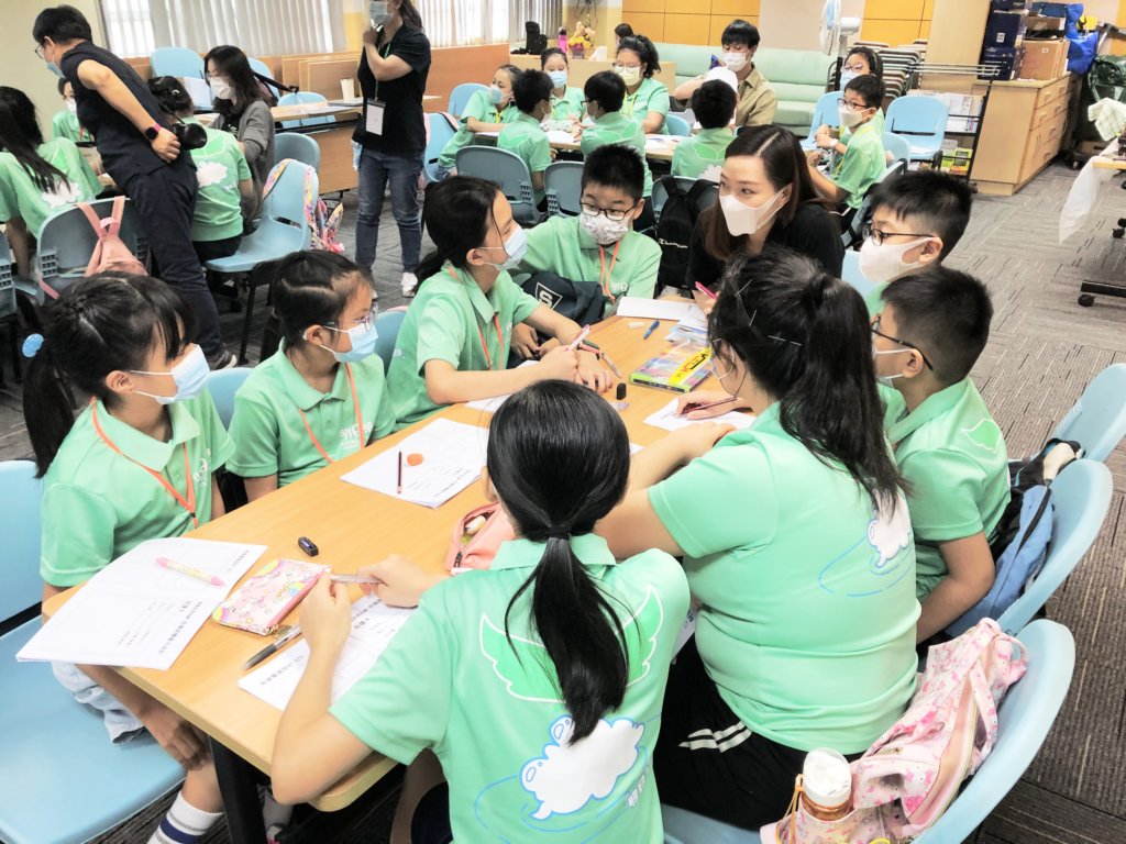 futureleaders_yl_day2_05.jpg